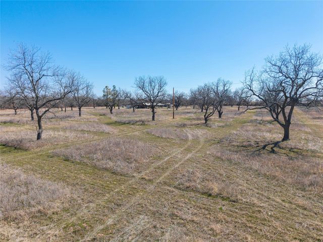 15217 Highway 6, Carbon, TX 76435