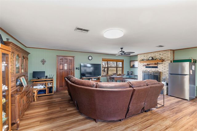 15217 Highway 6, Carbon, TX 76435