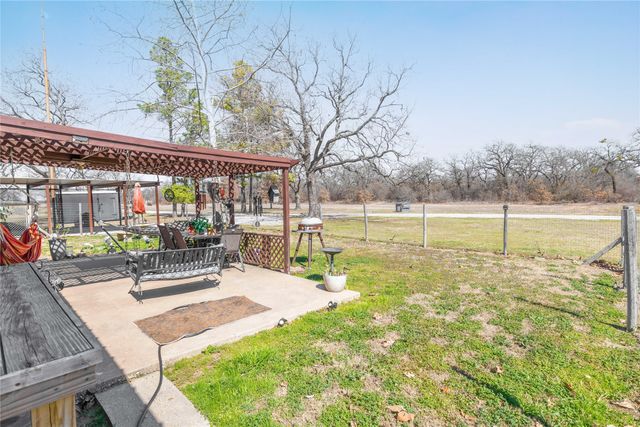 15217 Highway 6, Carbon, TX 76435