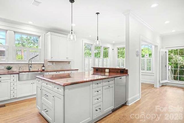 1701 Springdale Avenue, Charlotte, NC 28203