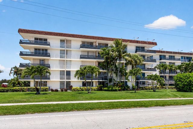555 NW 4 Avenue 4230, Boca Raton, FL 33432