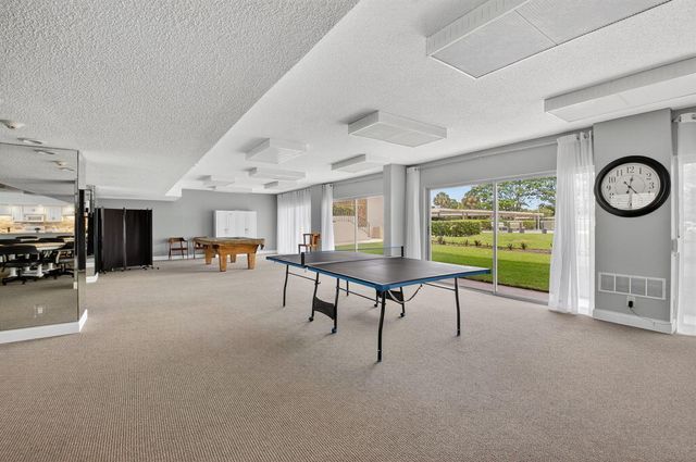 555 NW 4 Avenue 4230, Boca Raton, FL 33432
