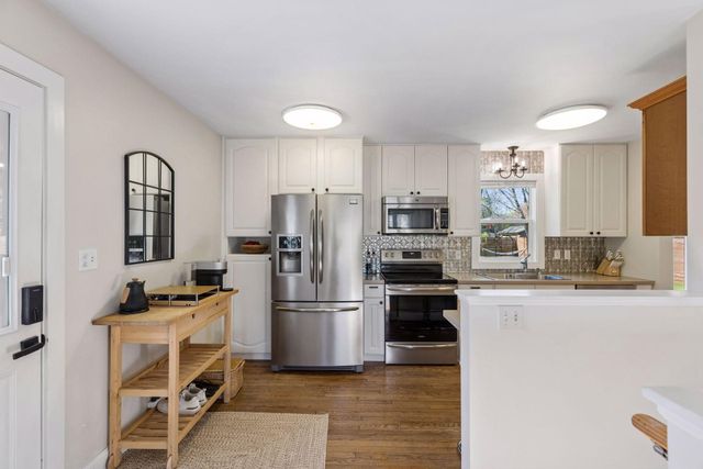 1926 Pine Street, White Bear Lake, MN 55110