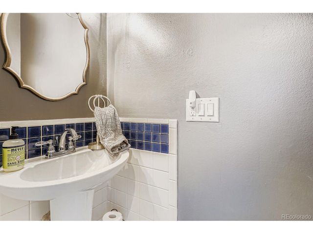 1997 S Peoria St, Aurora, CO 80014