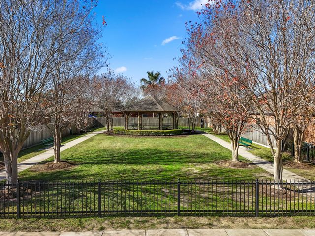 631 E Newport Bend, Katy, TX 77494