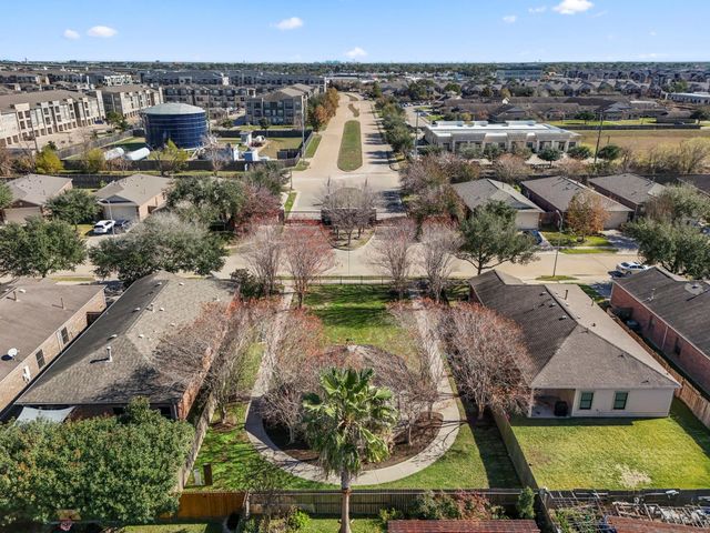 631 E Newport Bend, Katy, TX 77494