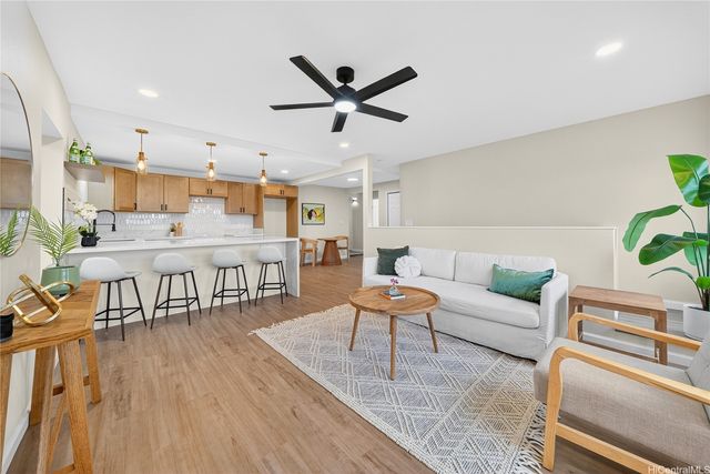 4124 Likini Street, Honolulu, HI 96818