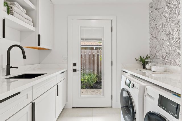 1251 Kainui Drive, Kailua, HI 96734