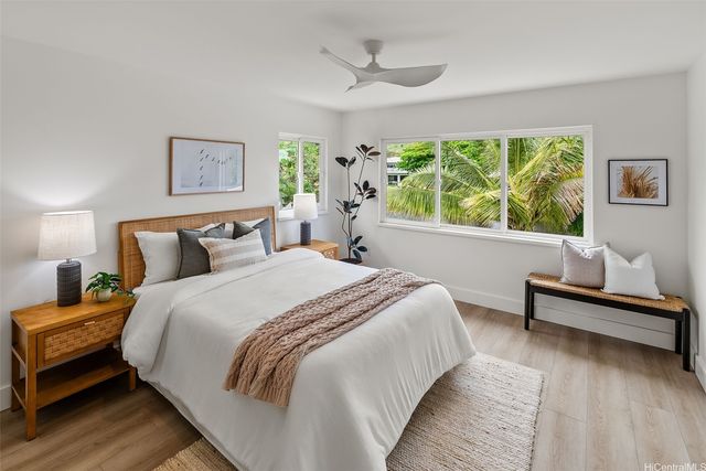 1251 Kainui Drive, Kailua, HI 96734