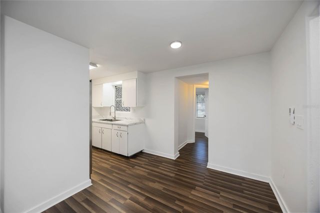 306 E LANGSNER STREET, Englewood, FL 34223