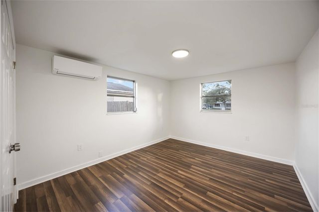 306 E LANGSNER STREET, Englewood, FL 34223