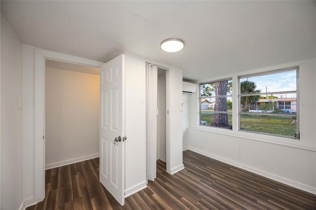 306 E LANGSNER STREET, Englewood, FL 34223