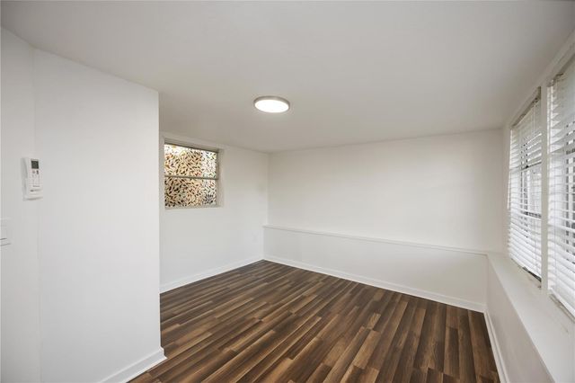 306 E LANGSNER STREET, Englewood, FL 34223