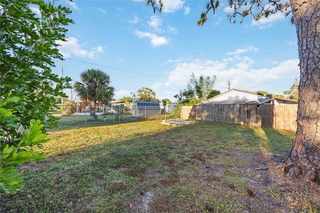 306 E LANGSNER STREET, Englewood, FL 34223