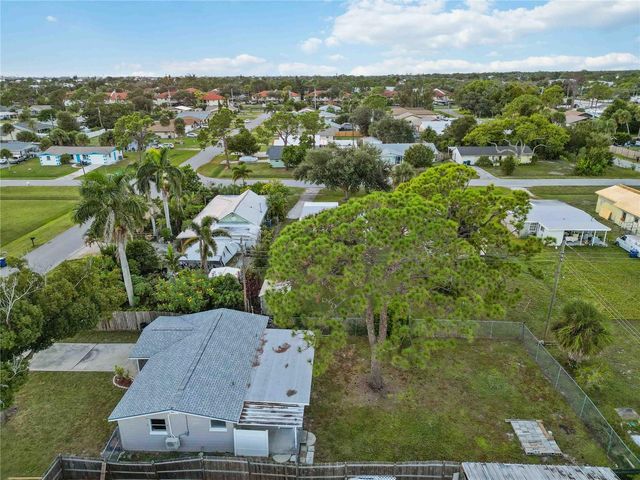 306 E LANGSNER STREET, Englewood, FL 34223