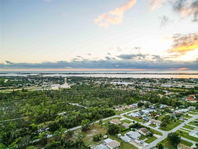 306 E LANGSNER STREET, Englewood, FL 34223