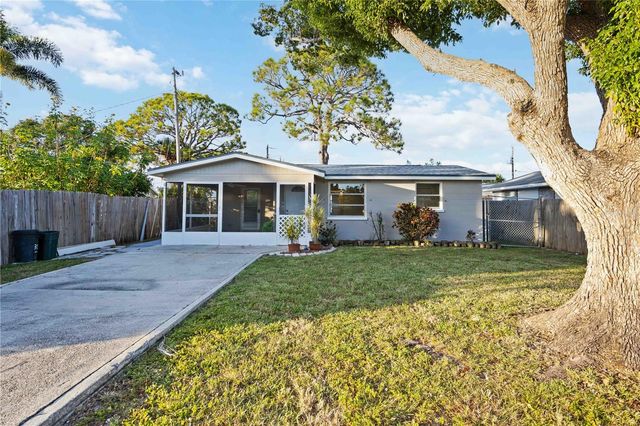 306 E LANGSNER STREET, Englewood, FL 34223