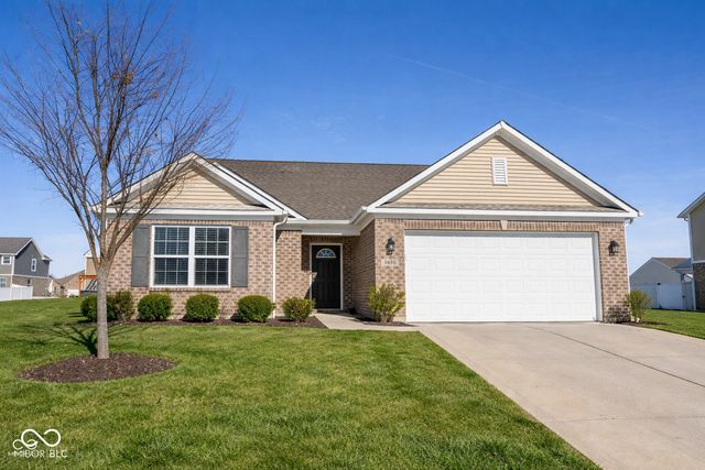 4678 W Otway Lane, New Palestine, IN 46163