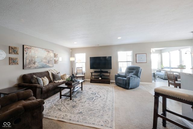 4678 W Otway Lane, New Palestine, IN 46163