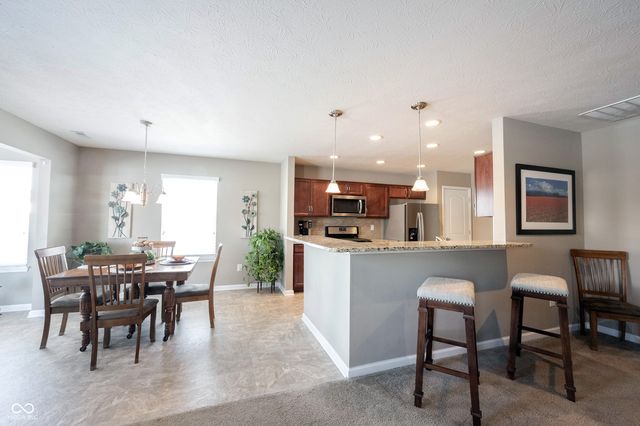 4678 W Otway Lane, New Palestine, IN 46163