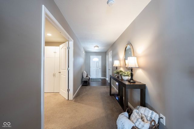 4678 W Otway Lane, New Palestine, IN 46163