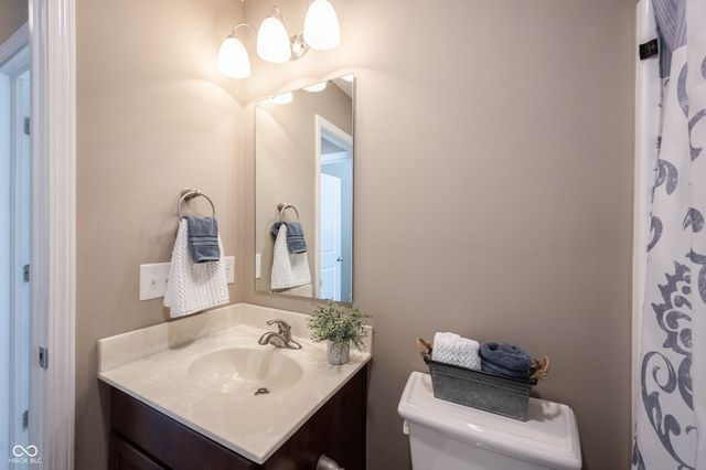 4678 W Otway Lane, New Palestine, IN 46163