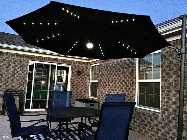 4678 W Otway Lane, New Palestine, IN 46163