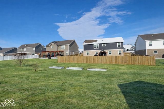 4678 W Otway Lane, New Palestine, IN 46163