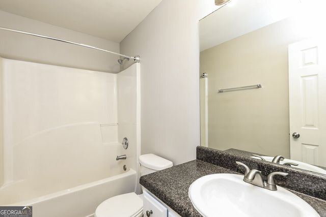 6450 Splitpine Court, Atlanta, GA 30349