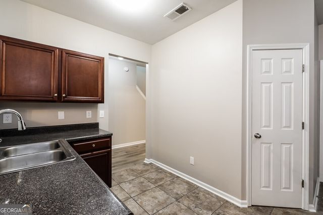 6450 Splitpine Court, Atlanta, GA 30349