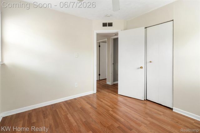 5659 Lathers Street, Garden City, MI 48135