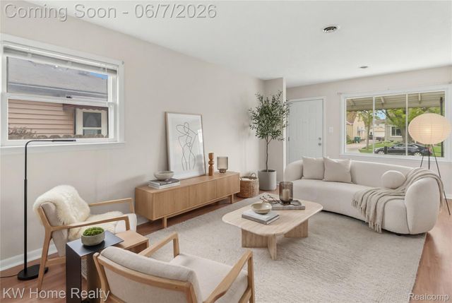 5659 Lathers Street, Garden City, MI 48135