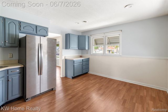 5659 Lathers Street, Garden City, MI 48135