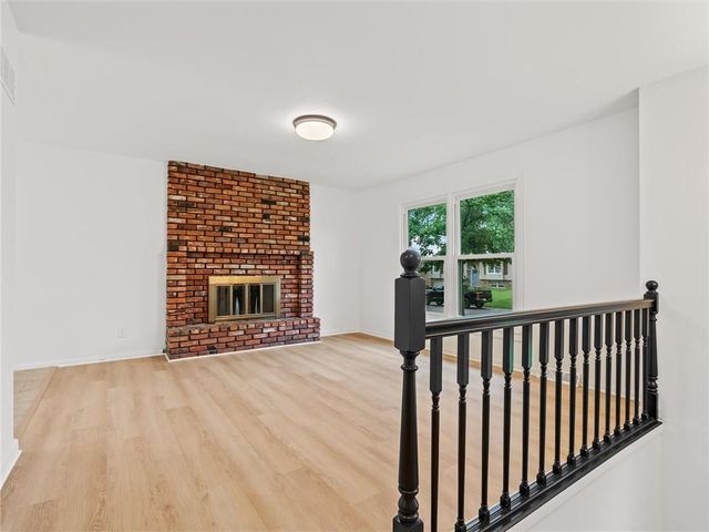 1229 Michele Drive, Excelsior Springs, MO 64024