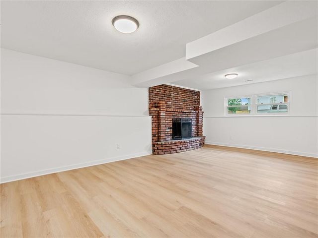 1229 Michele Drive, Excelsior Springs, MO 64024