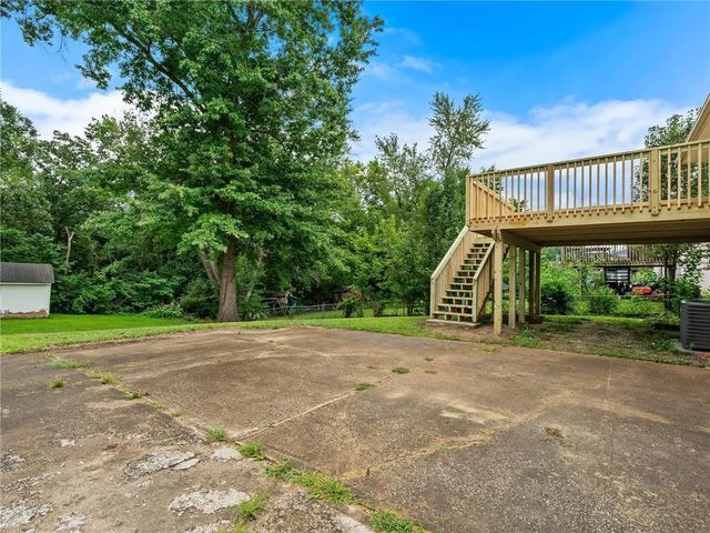 1229 Michele Drive, Excelsior Springs, MO 64024