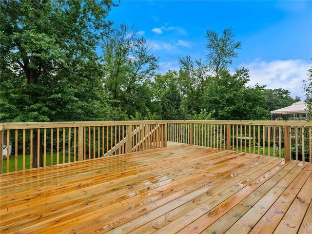 1229 Michele Drive, Excelsior Springs, MO 64024