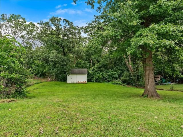 1229 Michele Drive, Excelsior Springs, MO 64024