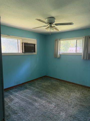 103 Elizabeth Ave., Petal, MS 39465