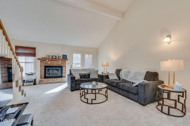 780 Hamilton Road Apt H6, Blountville, TN 37617