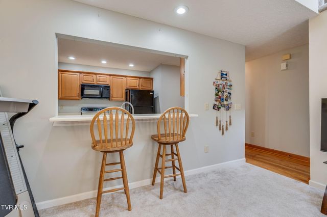 780 Hamilton Road Apt H6, Blountville, TN 37617