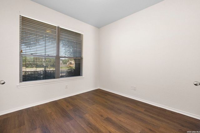 20307 Hillbrook Park, San Antonio, TX 78259