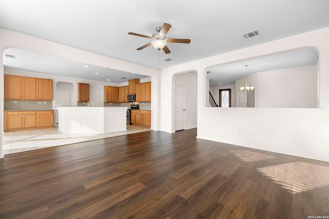 20307 Hillbrook Park, San Antonio, TX 78259