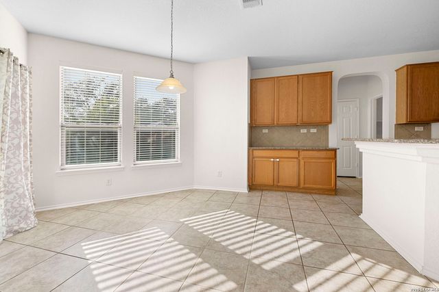 20307 Hillbrook Park, San Antonio, TX 78259