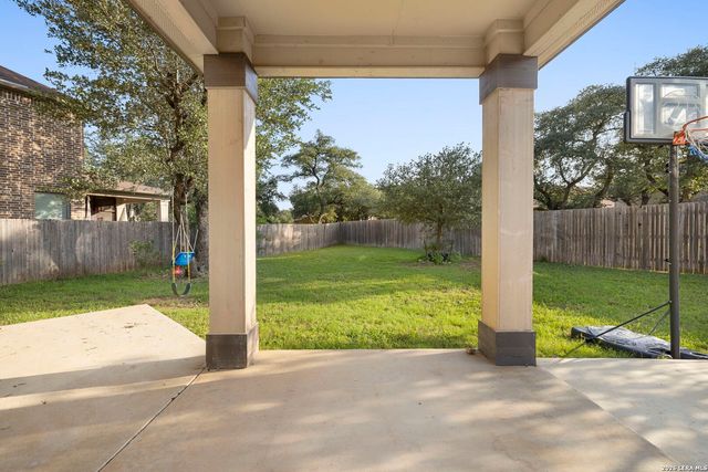 20307 Hillbrook Park, San Antonio, TX 78259