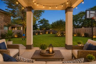 20307 Hillbrook Park, San Antonio, TX 78259