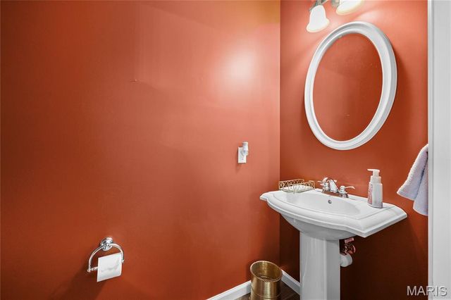 1221 Silver Fern Drive, Lake St Louis, MO 63367