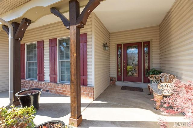 1221 Silver Fern Drive, Lake St Louis, MO 63367