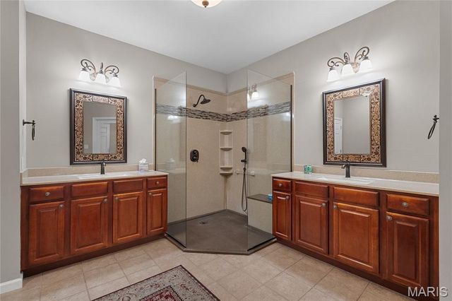 1221 Silver Fern Drive, Lake St Louis, MO 63367