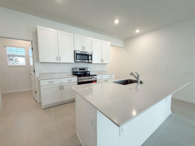 1898 RIDER RAIN LANE, Apopka, FL 32703